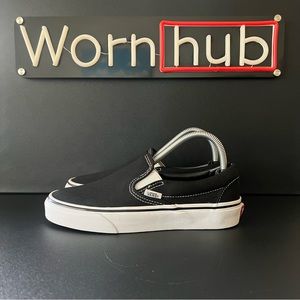 Vans Classic Slip-On Shoes • 721565 • Black/White Canvas • Women’s Size 8
